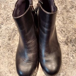 Clarks Leather Wedge Bootie size 9